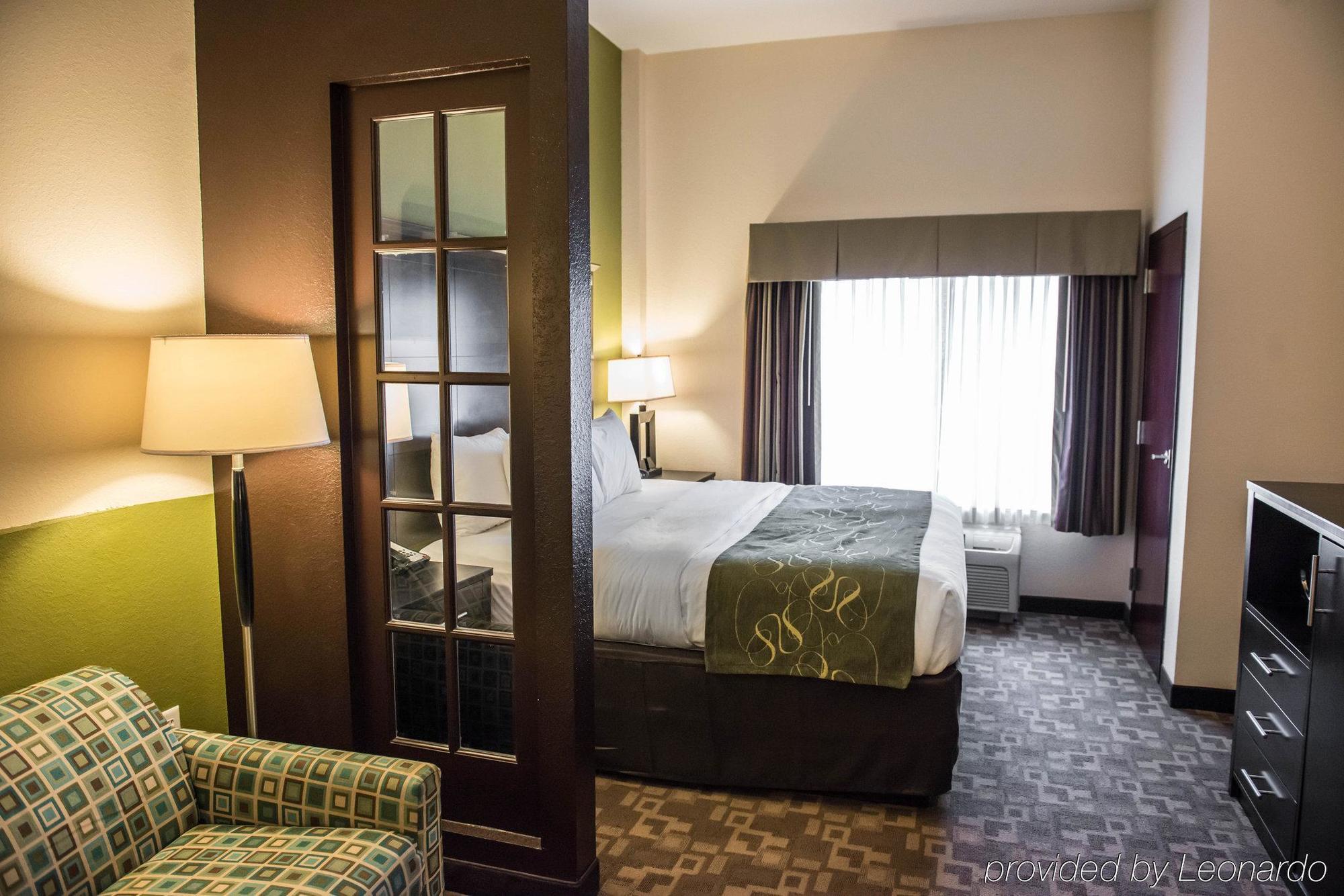 Comfort Suites Лейк Сити Экстерьер фото