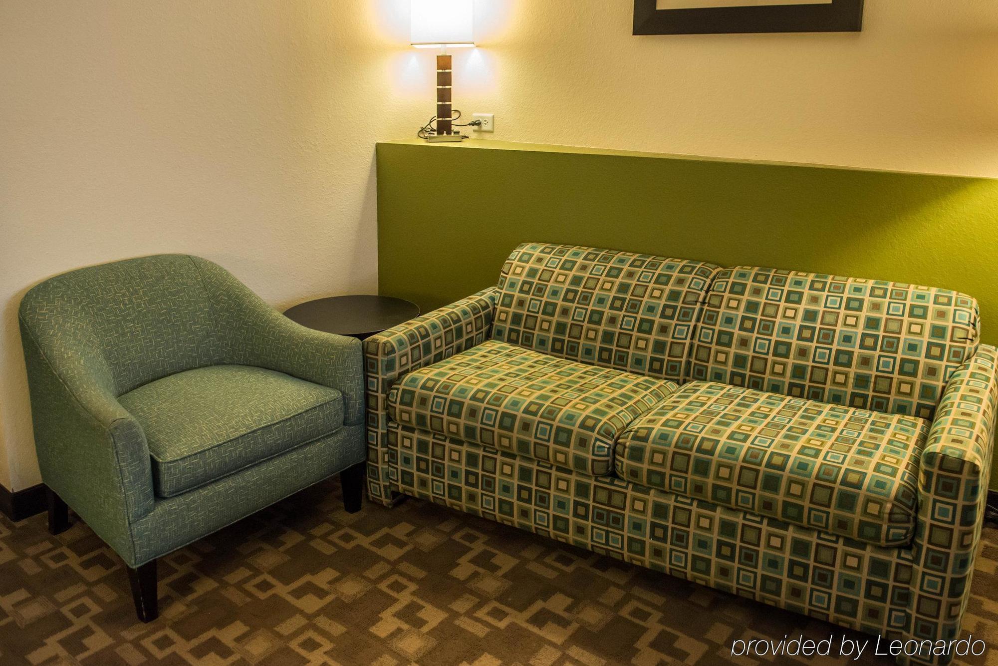 Comfort Suites Лейк Сити Экстерьер фото